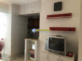 apartament-2-camere-decomandat-finisat-si-mobilat-de-vanzare-ultracentral-in-centru-5